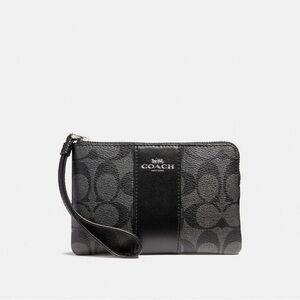 Coach Corner Zip Wristlet In Signature‎ Canvas in SV/Graphite/Black